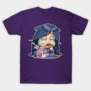 Kitty The Witch Cry. T-Shirt